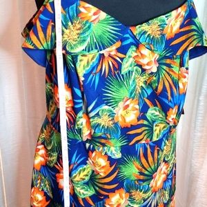 BOO Wrapper Fun and Flirty Plus Size 2x Dress!